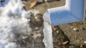 Should You File a Frozen Pipe Claim or Pay Out of Pocket?