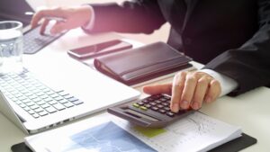 Common Mistakes That Delay or Deny Business Interruption Claims